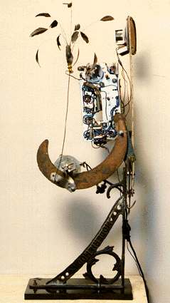 Electric motor, flywheel, radio - Jean Tinguely, 1967